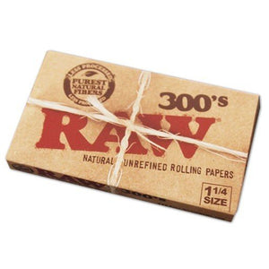RAW 300'S 1-1/4" ROLLING PAPERS